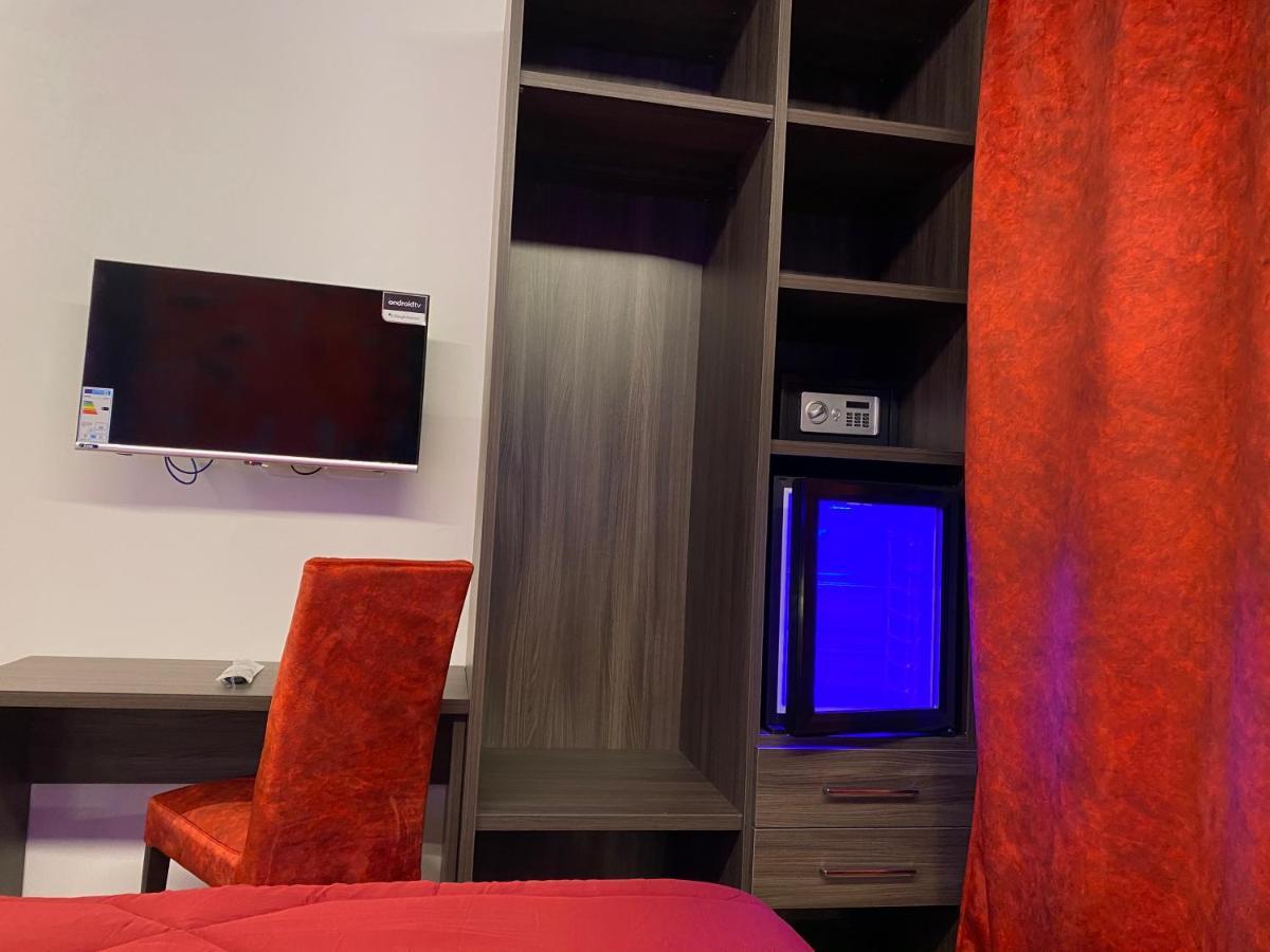Bed and Breakfast Oasilandia Dorno Exterior foto